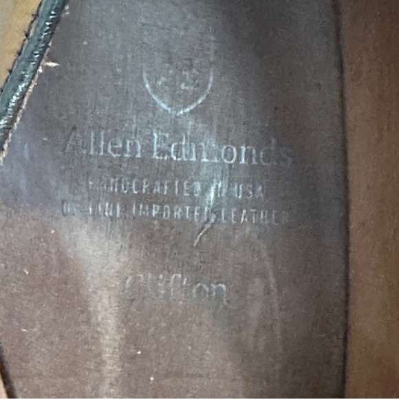 Allen Edmonds Clifton Walnut Brown leather cap toe shoes, size 10D - Picture 7 of 13